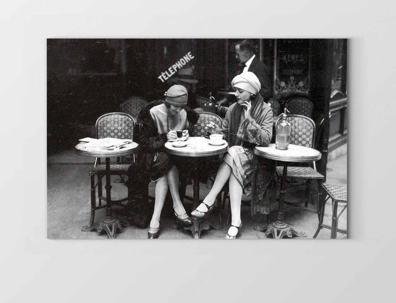 Ladyler Cafede Tablosu Çerçevesiz - 100x150