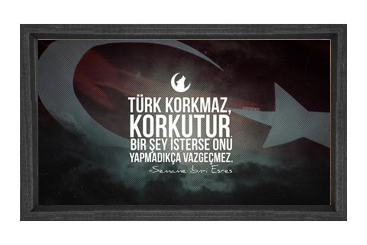 Türk Korkmaz Korkutur Tablosu Siyah Ahşap Çerçeve - 70x100