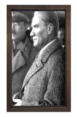 Atatürk Tablosu Kahverengi Ahşap - 100x150
