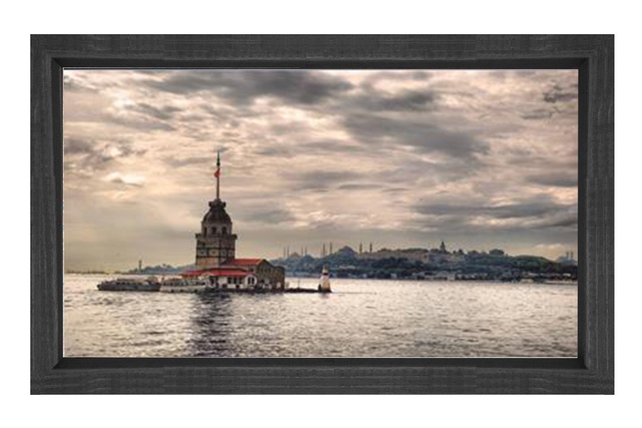 İstanbul Silueti ve Kız Kulesi Tablosu Siyah Ahşap Çerçeve - 45x30