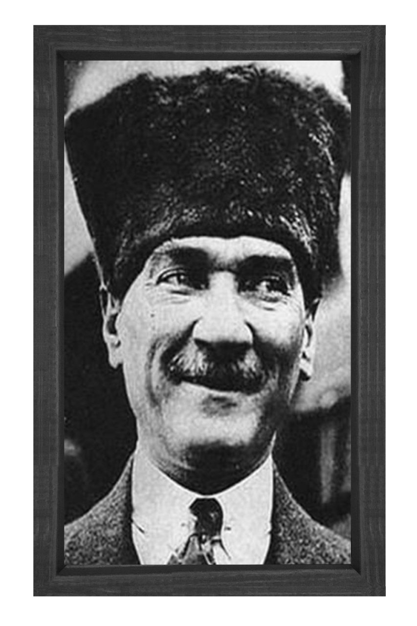 Ata Gülerken Tablosu Siyah Ahşap - 70x100