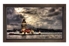 Kız Kulesi ve Bulutlar Tablosu Kahverengi Ahşap Çerçeve - 100x150
