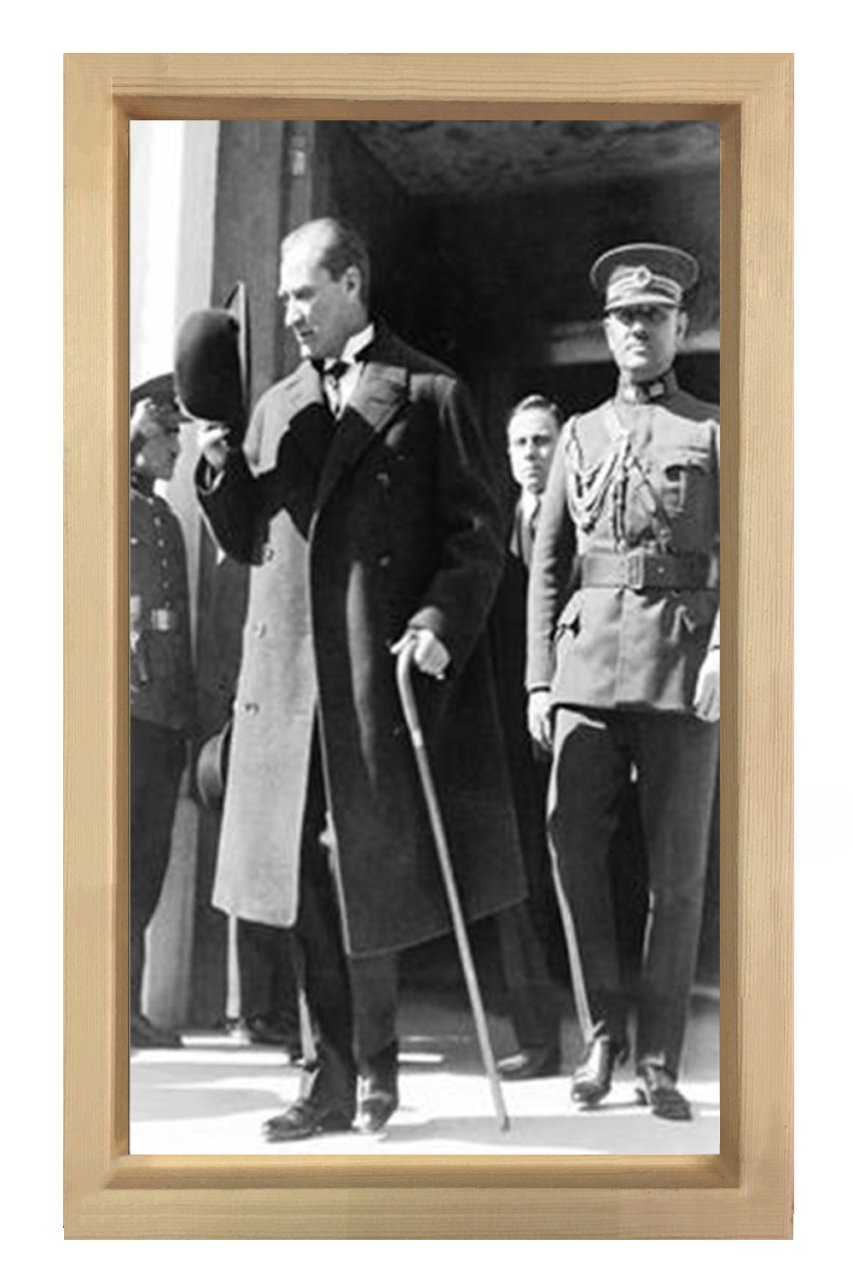 Atatürk Siyah Beyaz Tablosu Naturel Ahşap - 50x70
