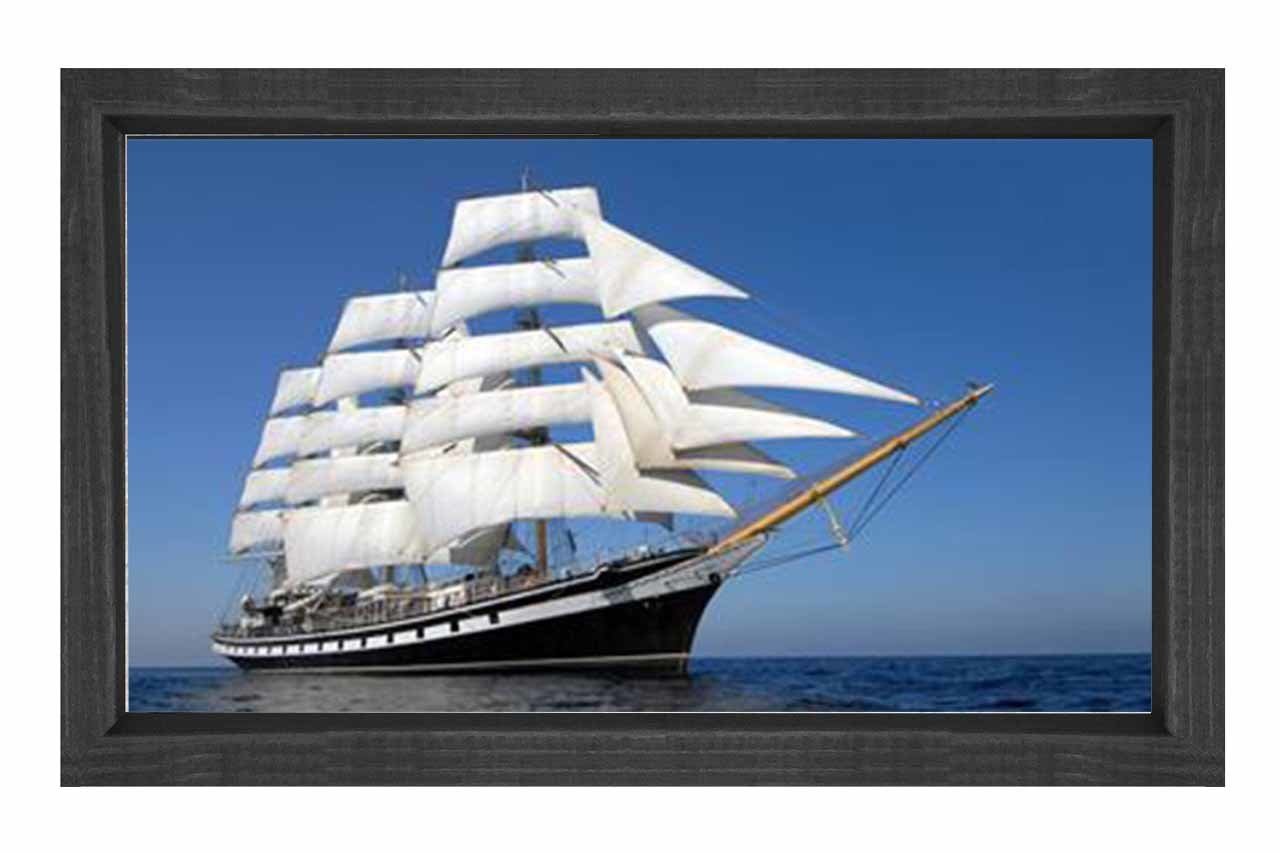 Beyaz Yelkenli Gemi Tablosu Siyah Ahşap Çerçeve - 45x30