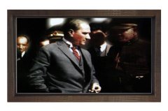 Atatürk Tablosu Kahverengi Ahşap - 70x100