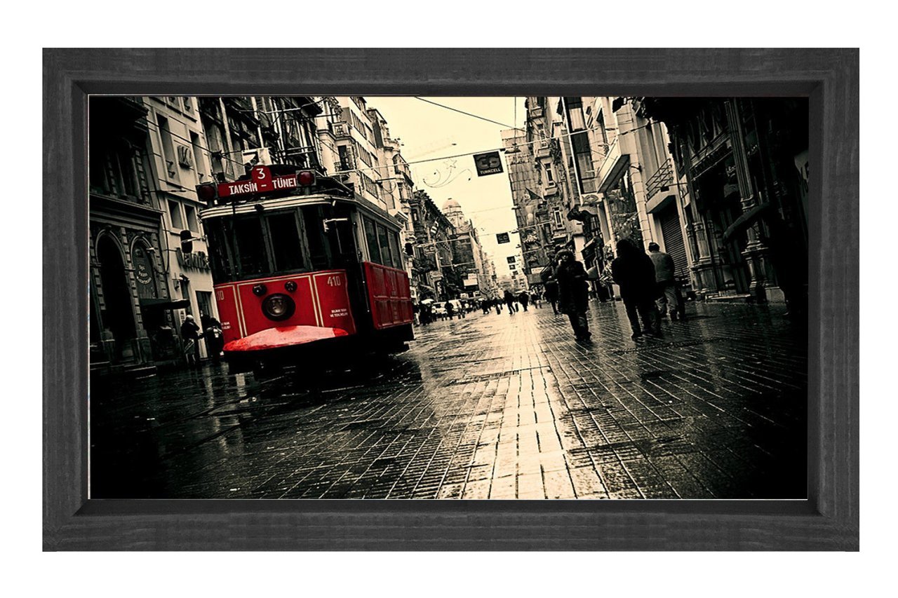 Kırmızı Tramvay ve Taksim 2 Tablosu Siyah Ahşap Çerçeve - 45x30