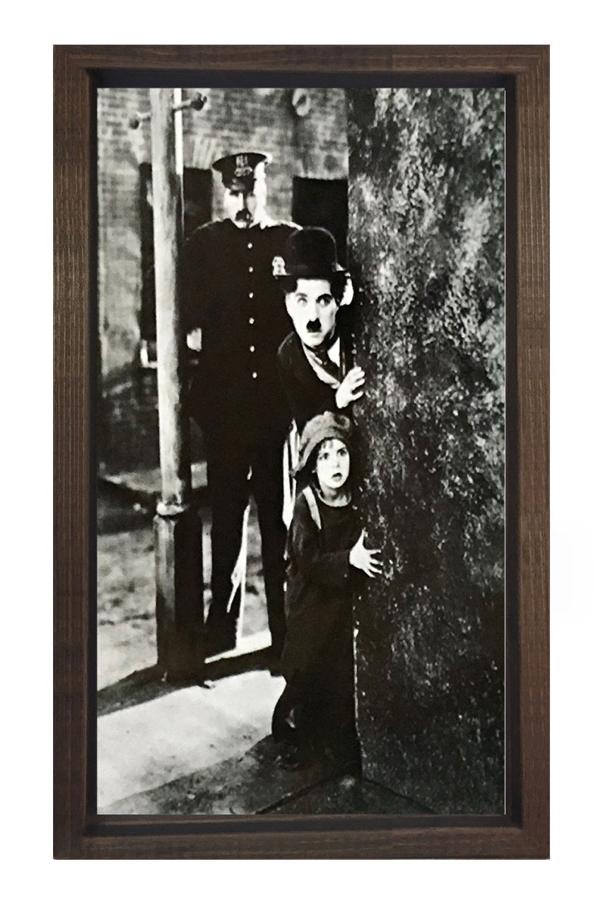 Charlie Chaplin Tablosu Kahverengi Ahşap Çerçeve - 50x70