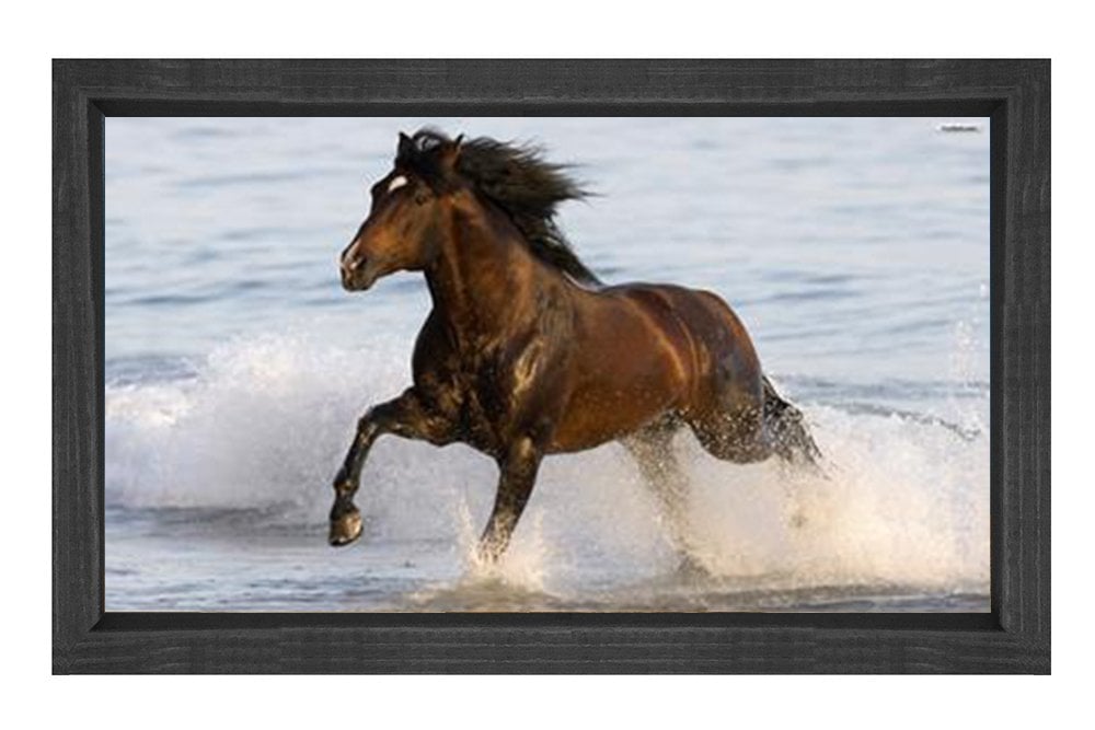 Suda Koşan Atlar Tablosu Siyah Ahşap Çerçeve - 100x150
