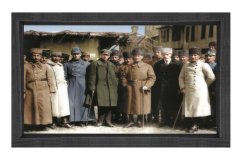 Atatürk Kurmarlarıyla Tablosu Siyah Ahşap - 50x90