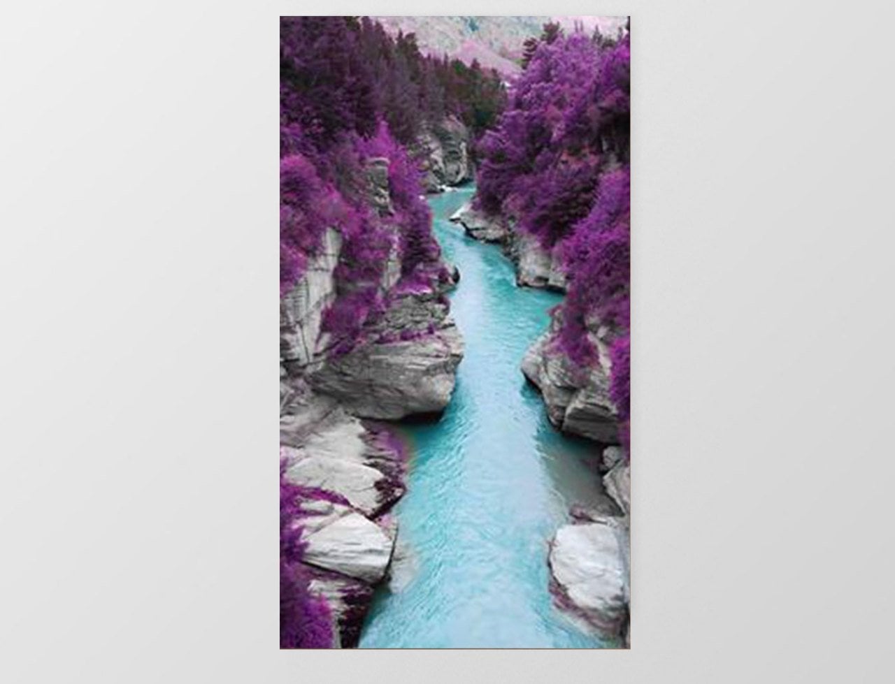Mor Ağaçlı Su Manzara Tablosu Çerçevesiz - 45x30