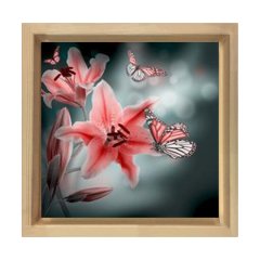 Kelebek Menekşe Tablosu Naturel Ahşap Çerçeve - 50x50
