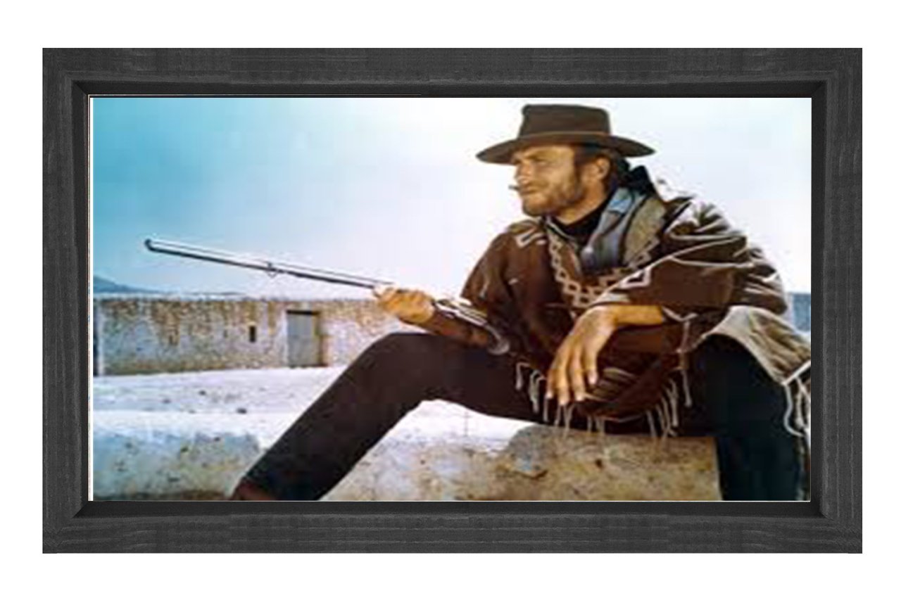 Clint Eastwood ve Tüfek Tablosu Siyah Ahşap Çerçeve - 100x150