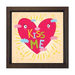 Kiss Me Tablosu Kahverengi Ahşap Çerçeve - 80x80