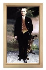 Atatürk Takım Elbisesiyle Tablosu Naturel Ahşap - 100x150