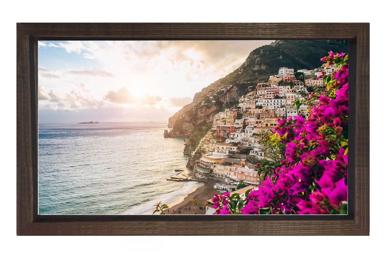 Sahil Kasabası ve Mor Çiçekler Tablosu Kahverengi Ahşap Çerçeve - 50x70