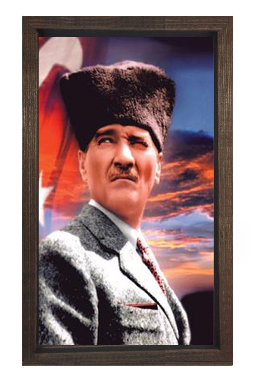 Atatürk Ve Bayrak Tablosu Kahverengi Ahşap - 100x200