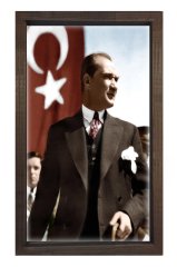 Atatürk Ve Bayrak Tablosu Kahverengi Ahşap - 45x30