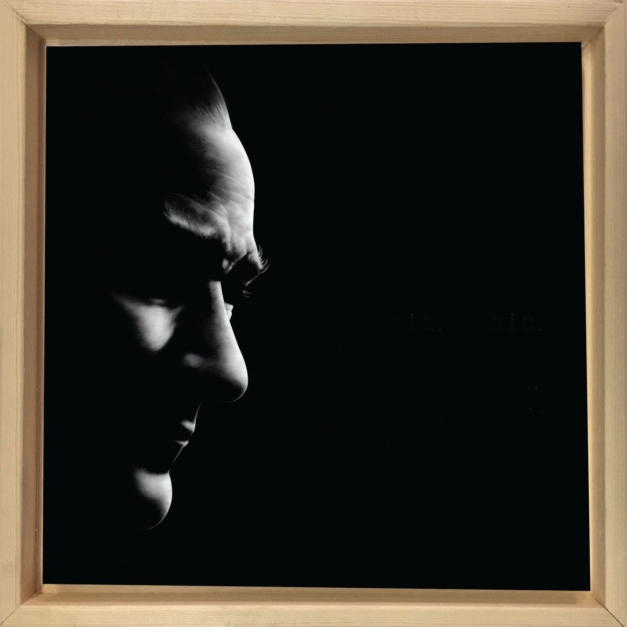 Atatürk Silüet Tablosu Naturel Ahşap Çerçeve - 70x70