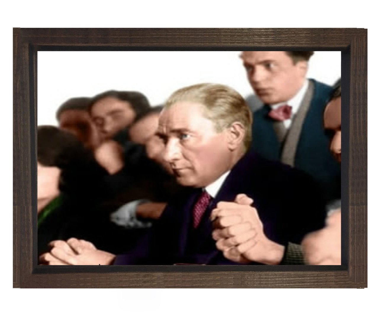 Atatürk Ders dinlerken Kahverengi Ahşap Çerçeve - 100x150