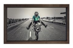 Akrobasi ve Motor Tablosu Kahverengi Ahşap Çerçeve - 100x150