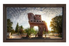 Truva Atı Tablosu Kahverengi Ahşap - 45x30
