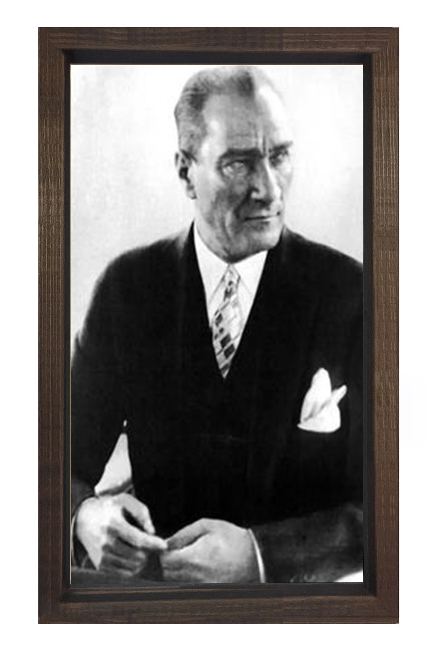 Atatürk Tesbih Çekerken Tablosu Kahverengi Ahşap Çerçeve - 40x60