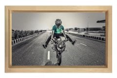 Akrobasi ve Motor Tablosu Naturel Ahşap Çerçeve - 50x70