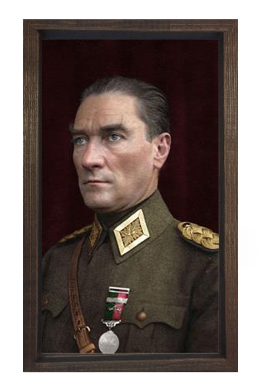Başkomutan Atatürk Tablosu Kahverengi Ahşap Çerçeve - 70x100
