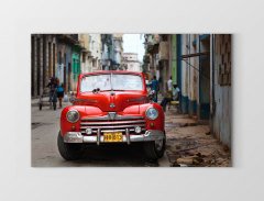 Şehir ve Klasik Kırmızı Araba Tablosu Çerçevesiz - 40x60