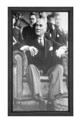 Atatürk Sigara İçerken-2 Tablosu Siyah Ahşap Çerçeve - 100x150