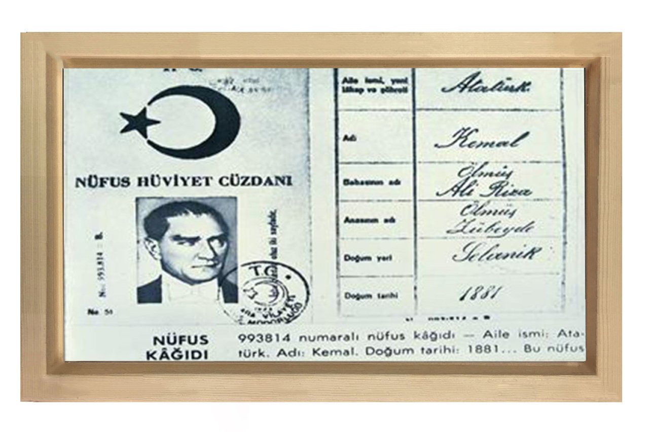 Atatürk Nüfüs Kağıdı Tablosu Naturel Ahşap - 40x60