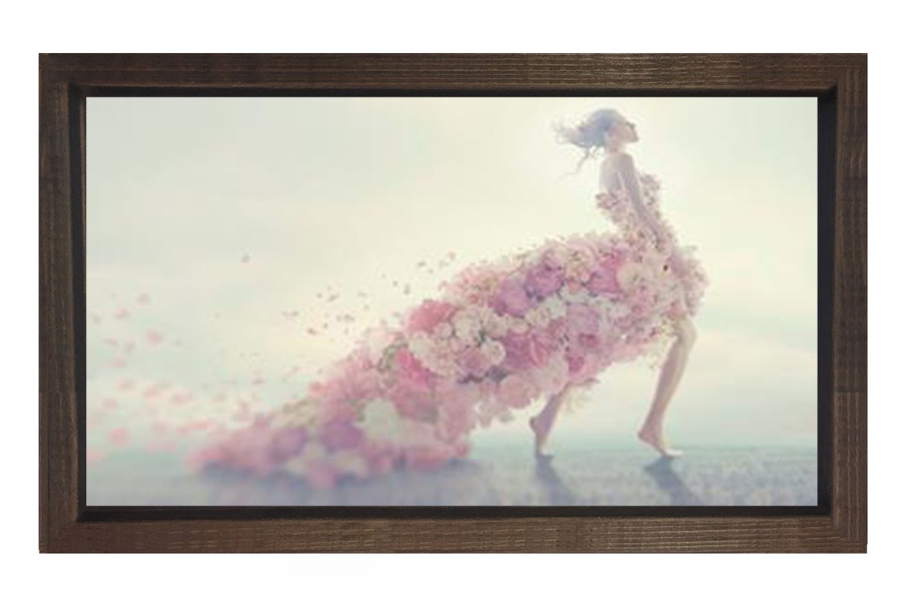 Çiçek Kadın Tablosu Kahverengi Ahşap Çerçeve - 45x30