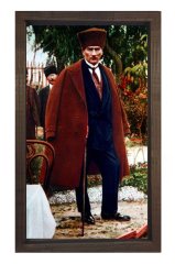 Atatürk Ve Kalpaklı Endam Tablosu Kahverengi Ahşap - 70x100