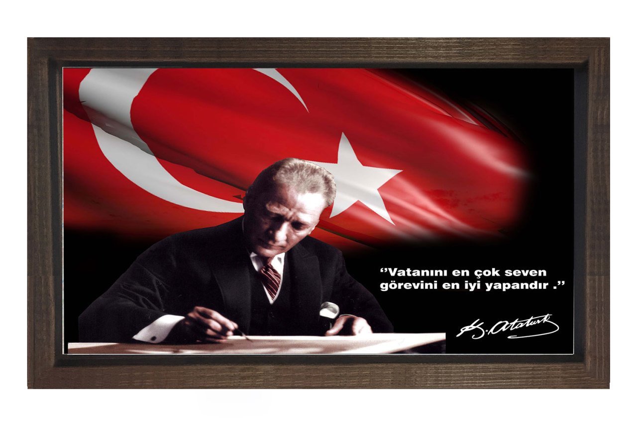vatanı en çok seven görevini en iyi yapandır Tablosu Kahverengi Ahşap Çerçeve - 100x150